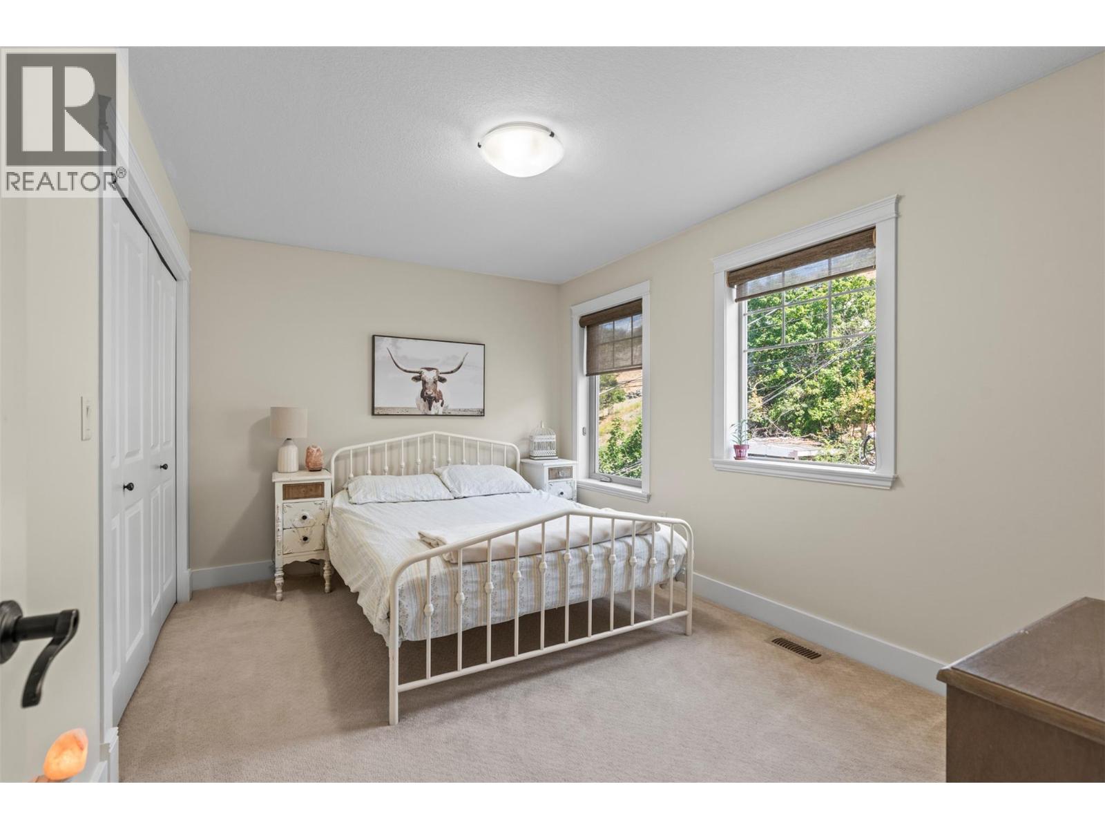 8049 Okanagan Landing Road - 46