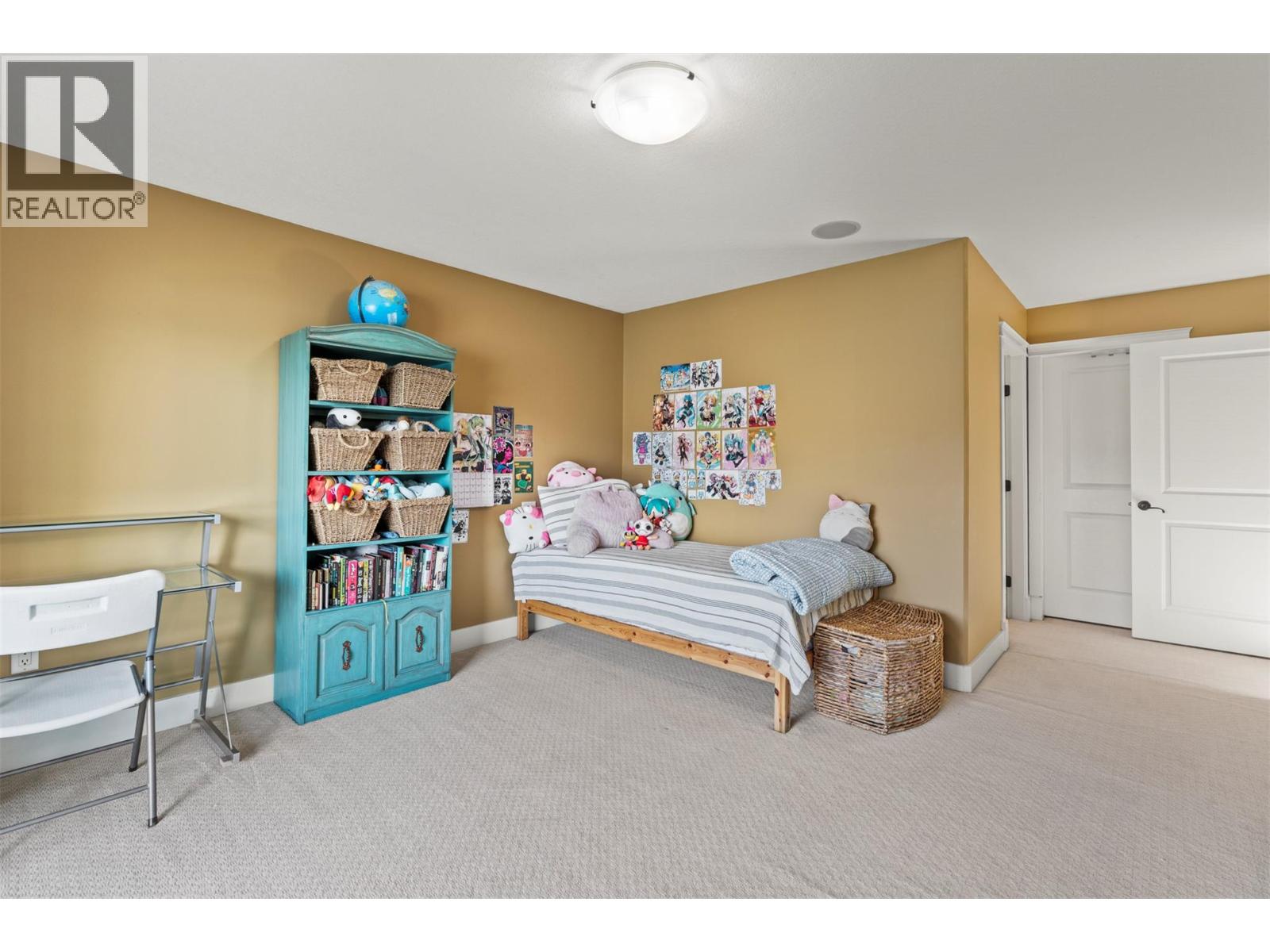 8049 Okanagan Landing Road - 50