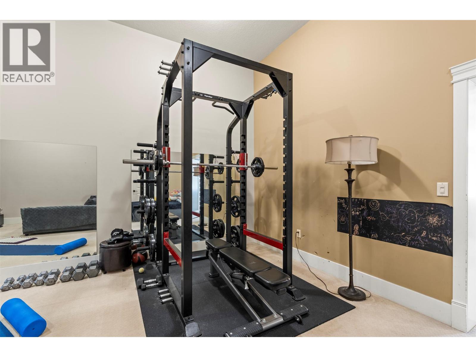 8049 Okanagan Landing Road - 28