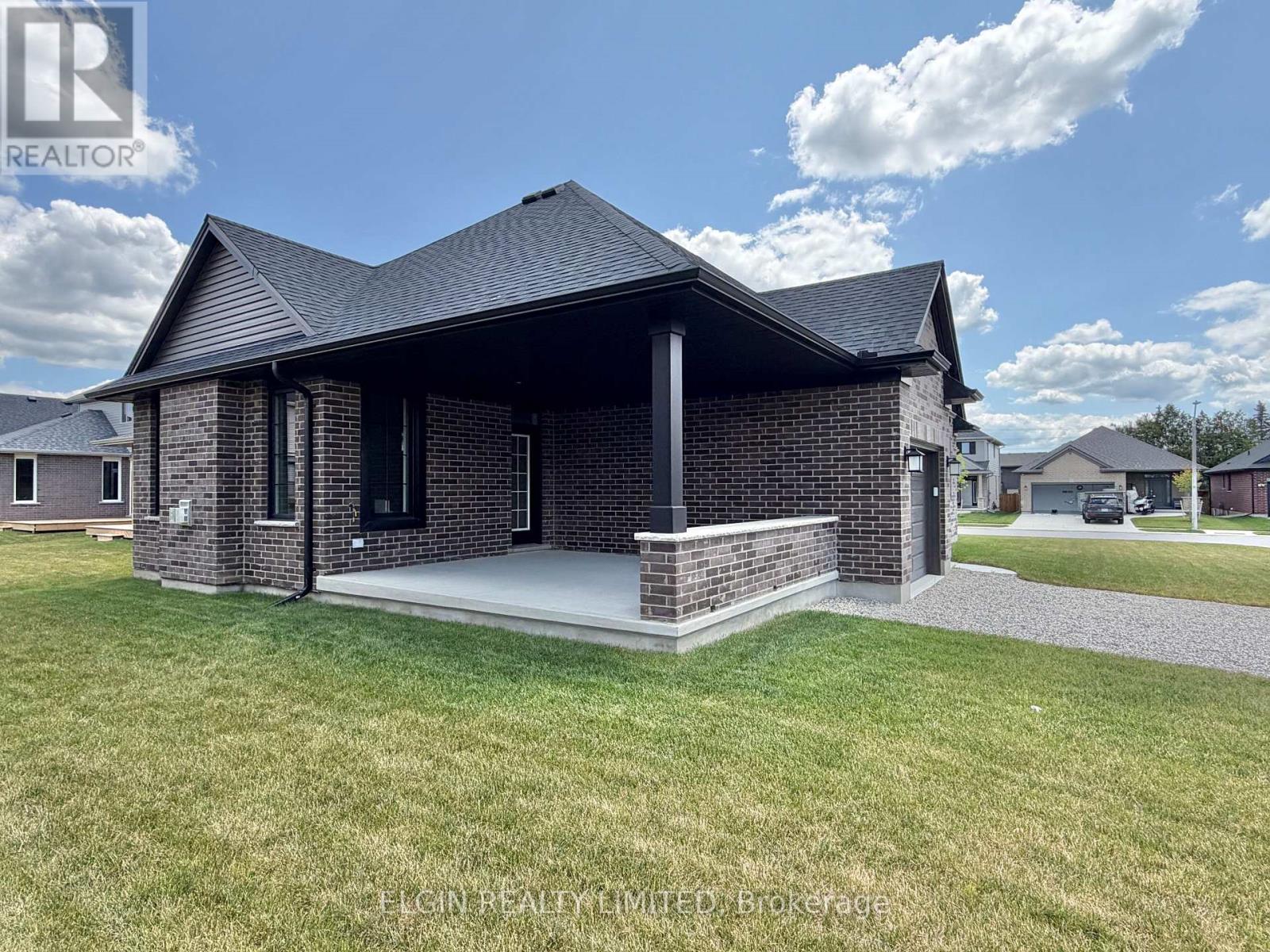 97 KEBA CRESCENT - 2