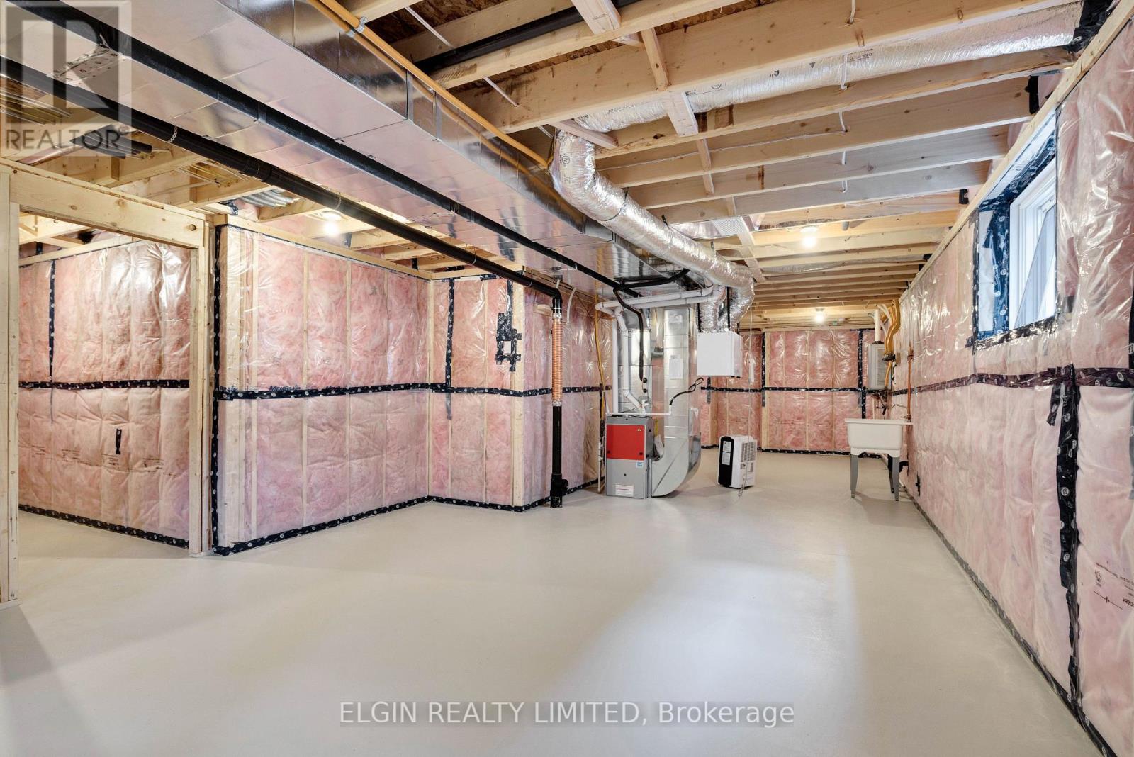 97 KEBA CRESCENT - Image 32