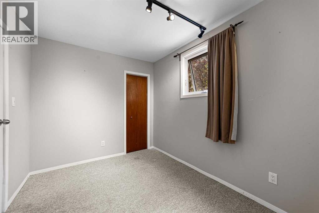 5114 52 Street - 15