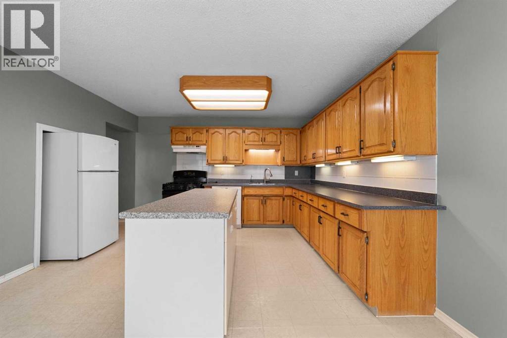 5114 52 Street - 7