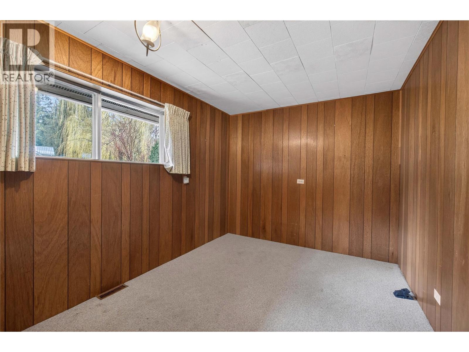 2862 Caen Road - 25