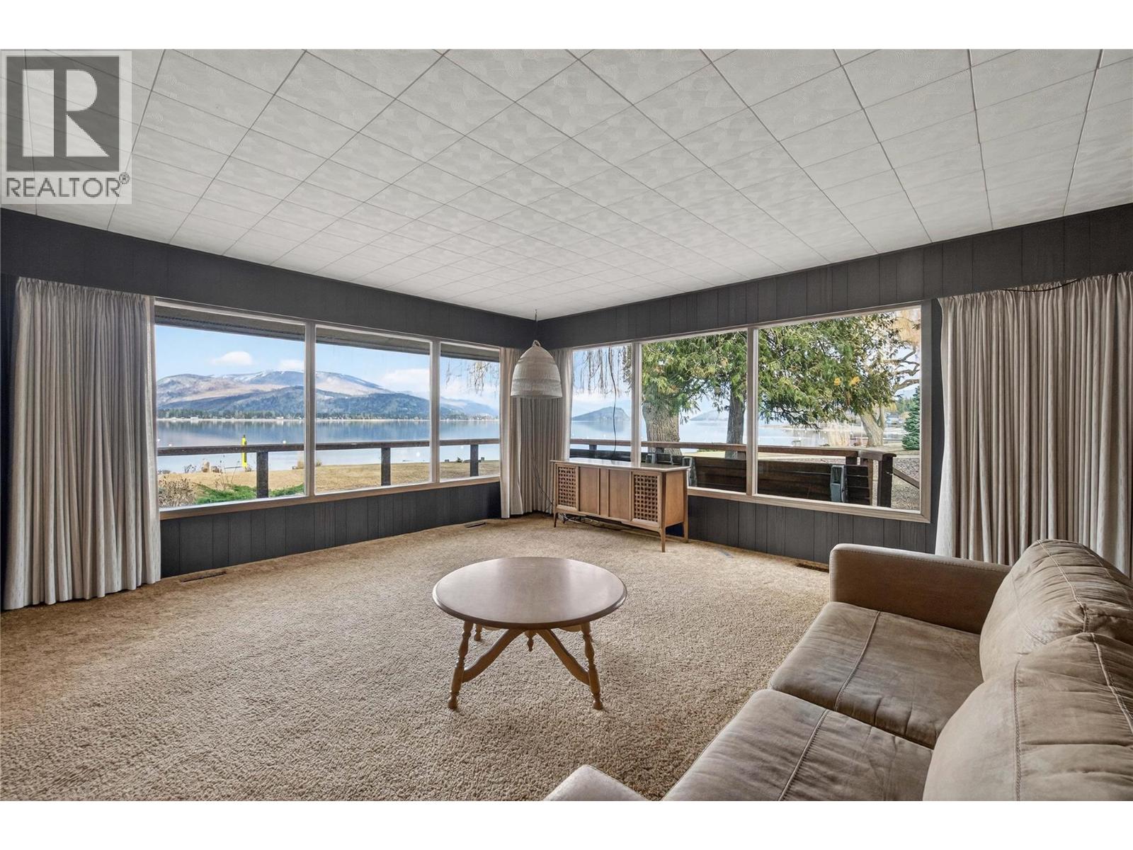 2862 Caen Road - 13