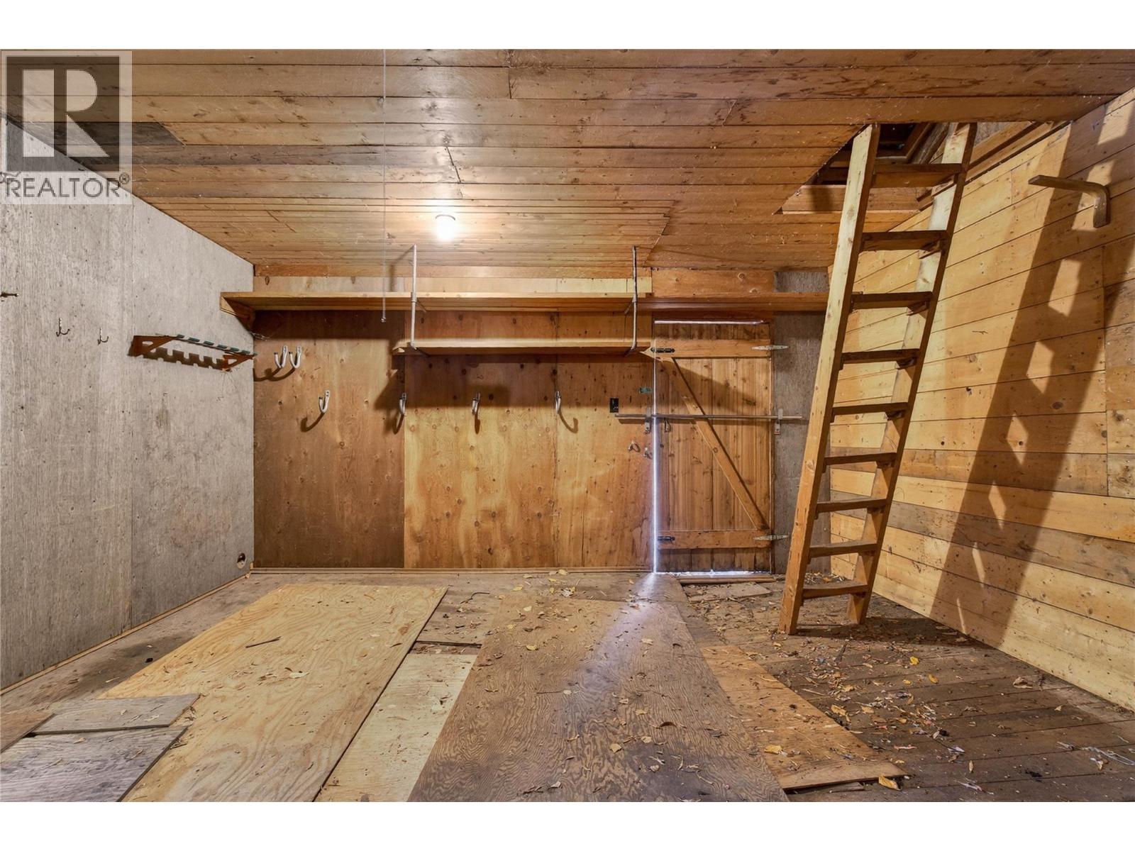 2862 Caen Road - 30