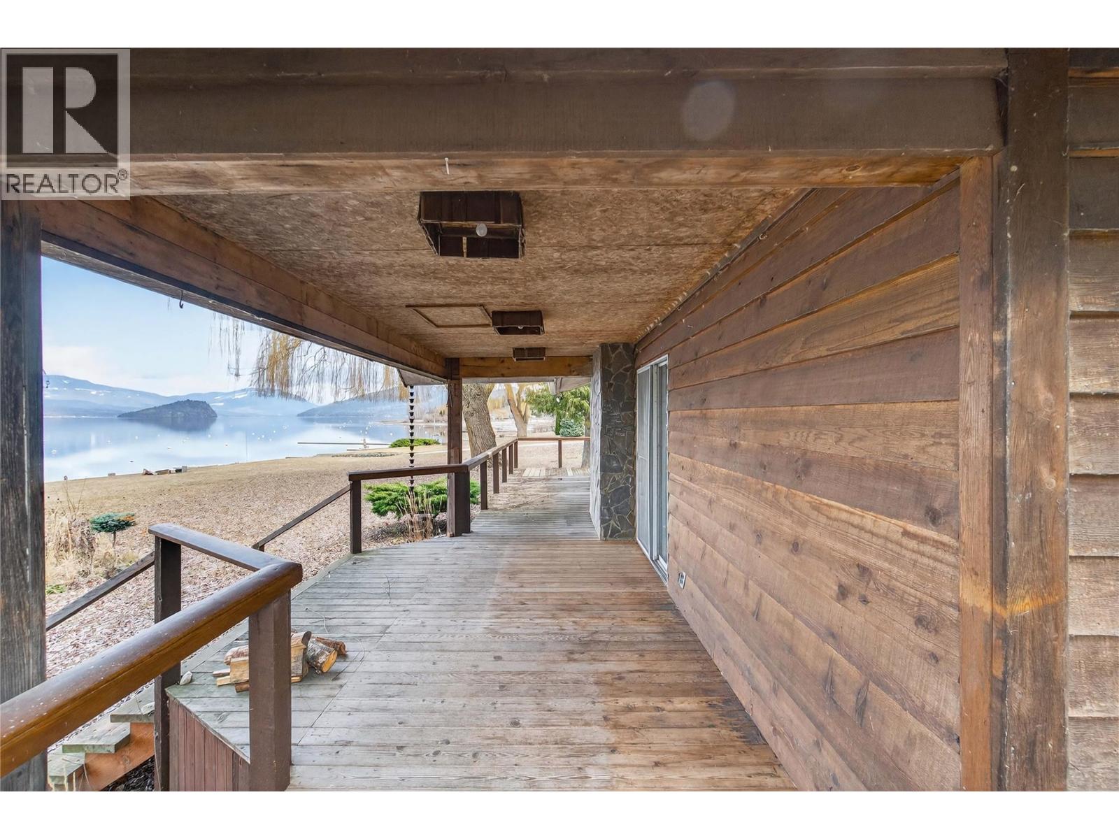 2862 Caen Road - 33
