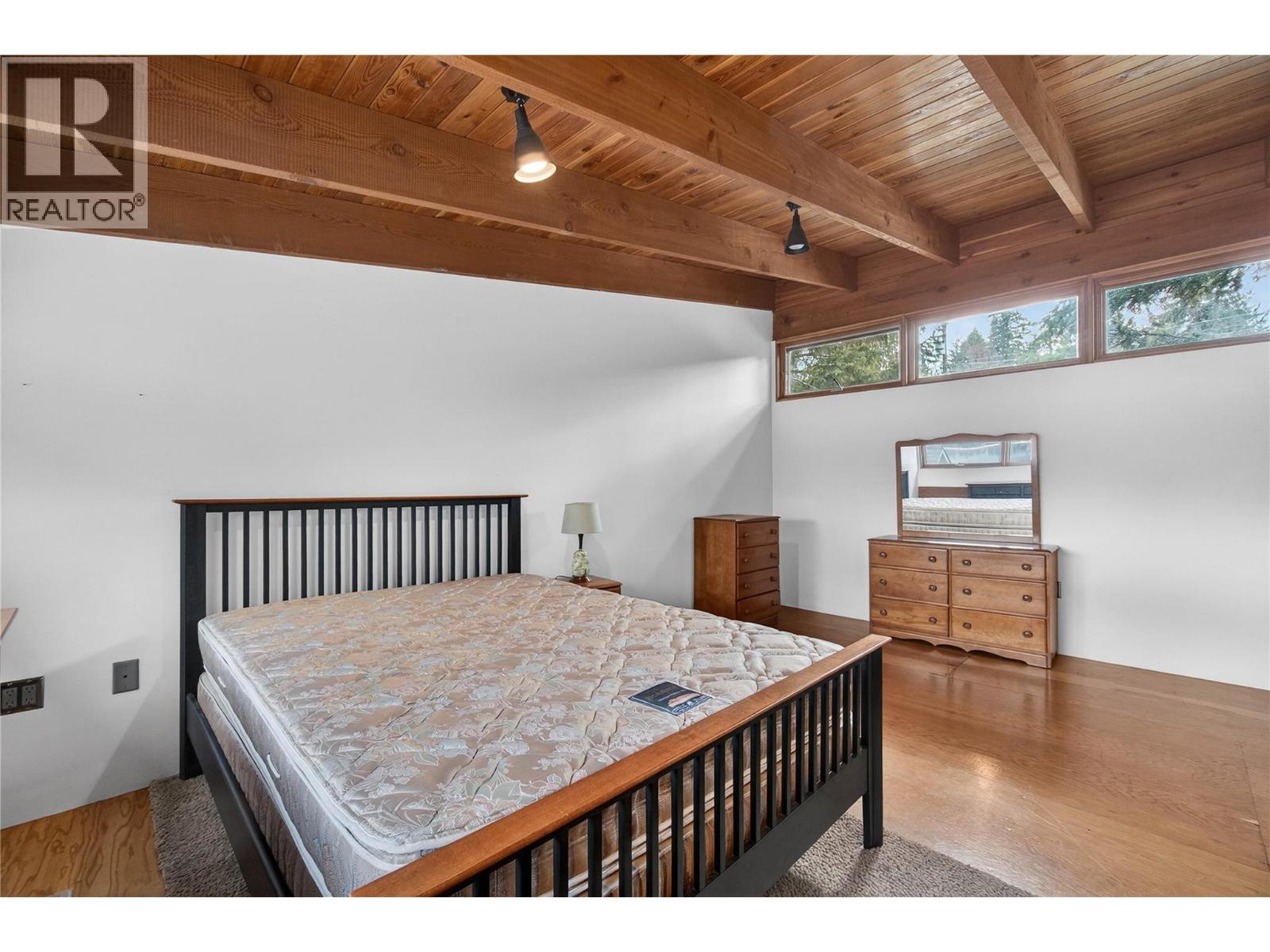 1259 Dieppe Road - 20