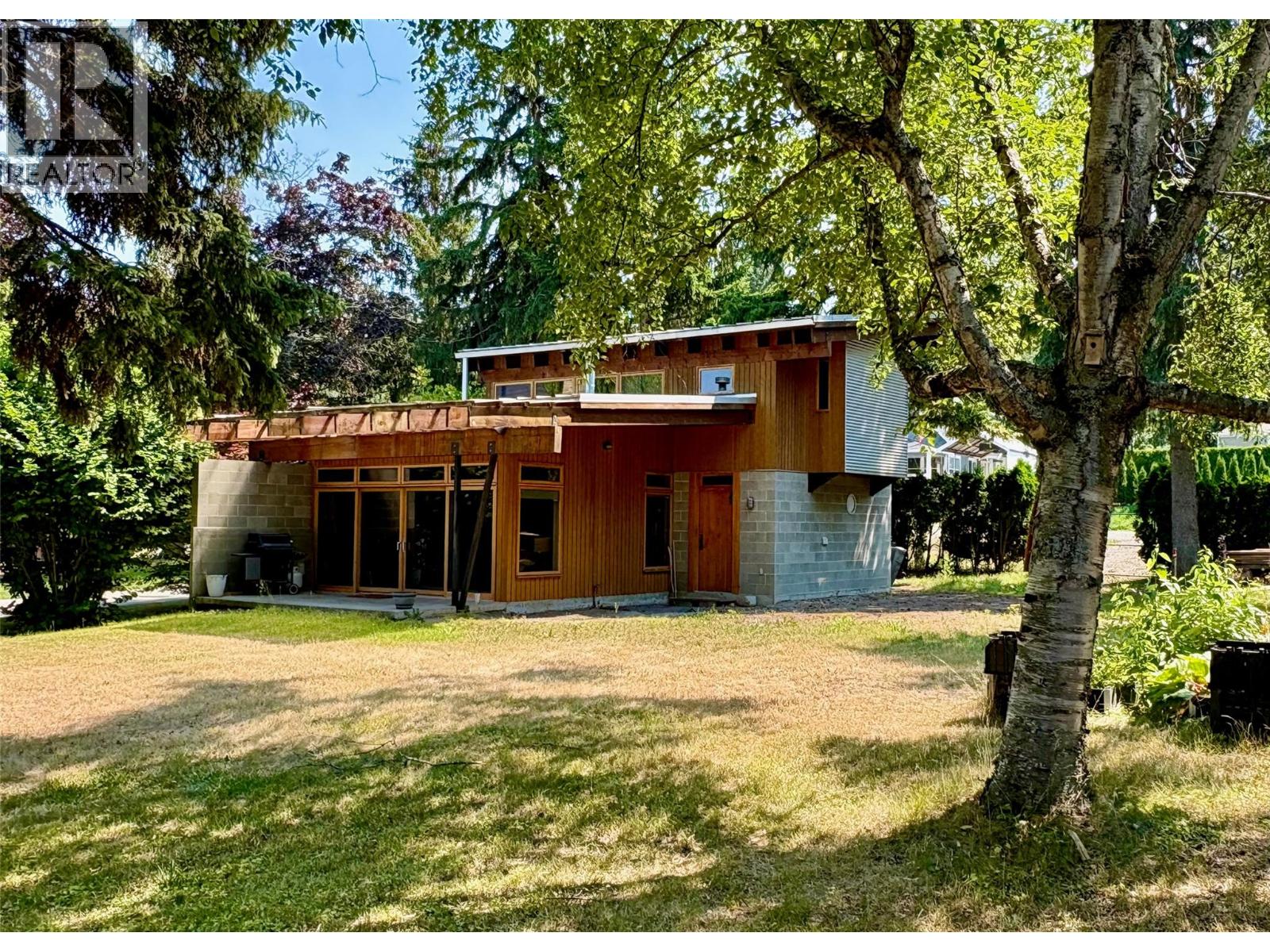 1259 Dieppe Road - 38