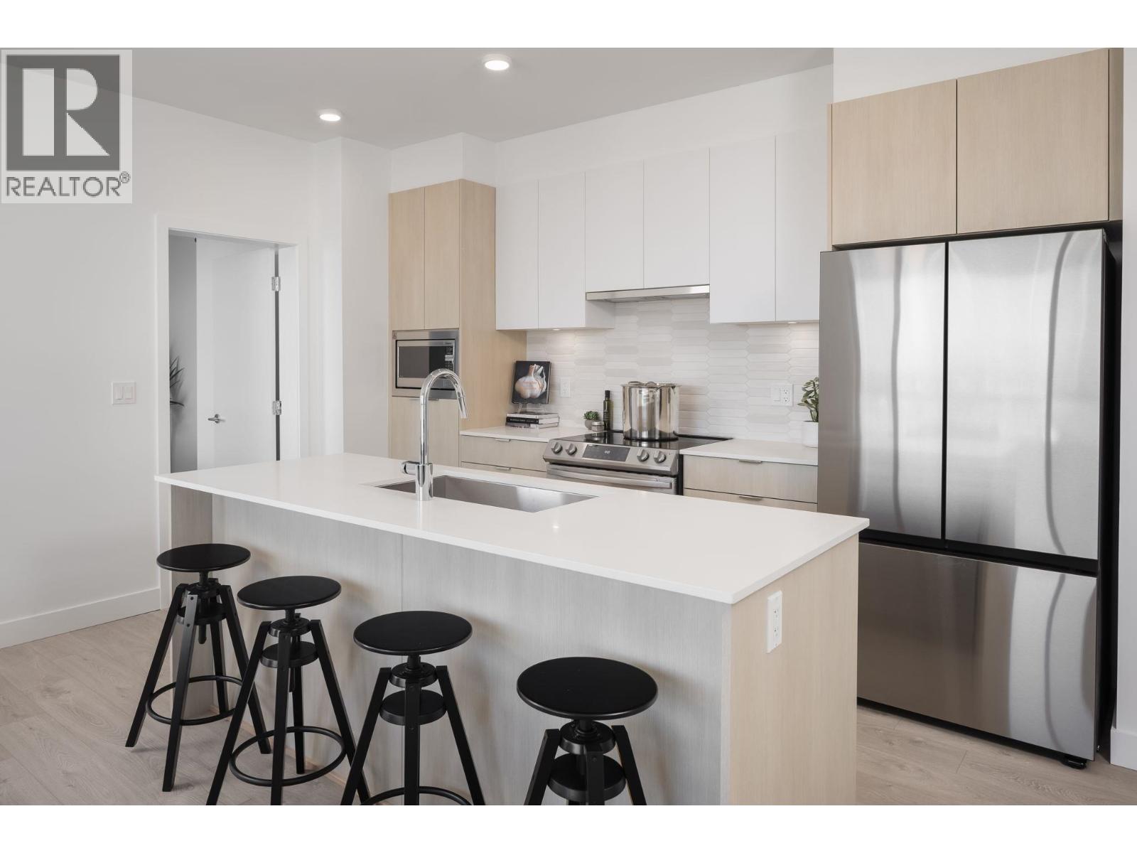 2 Bed, 2 Bath Apartment for Sale in Tsawwassen – 215 2431 RABBIT DRIVE, Tsawwassen – MLS# R3094314 - Image 7