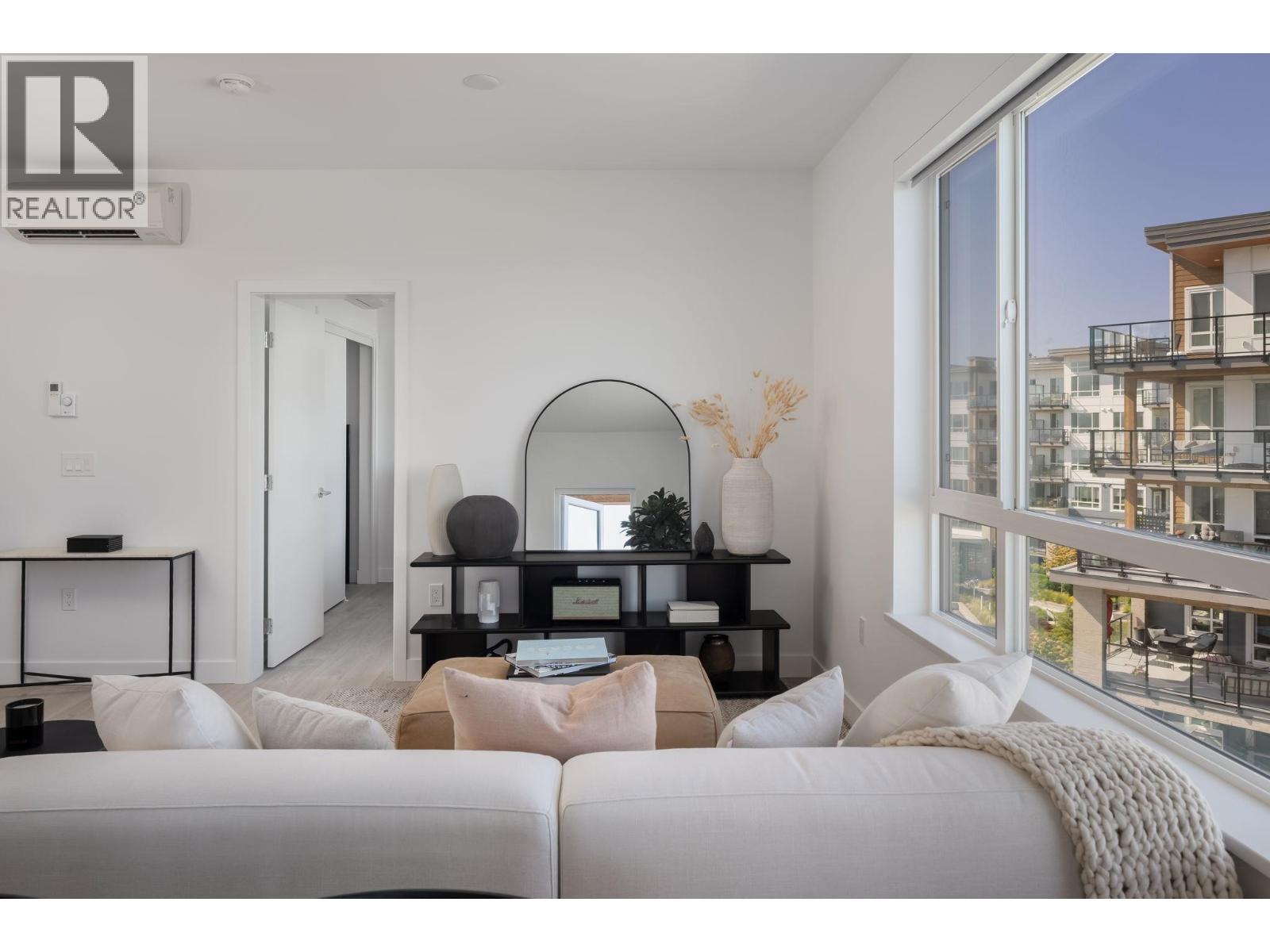 2 Bed, 2 Bath Apartment for Sale in Tsawwassen – 215 2431 RABBIT DRIVE, Tsawwassen – MLS# R3094314 - Image 4