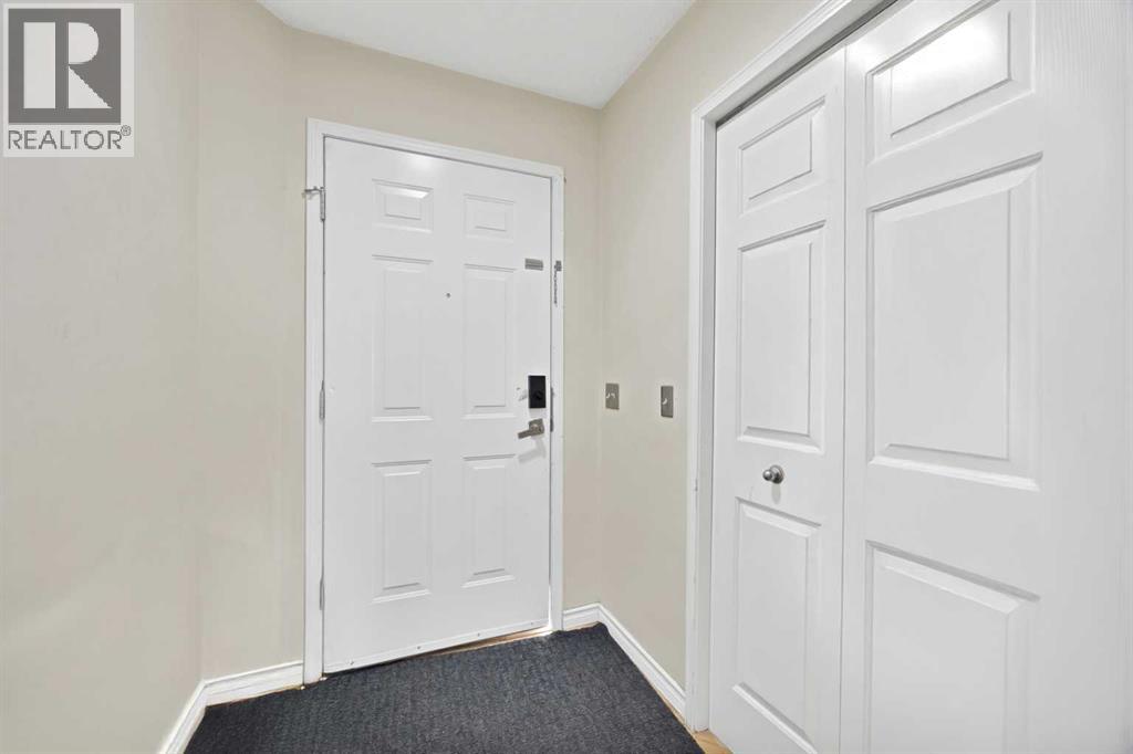 25 Martha's Meadow Place NE - 6