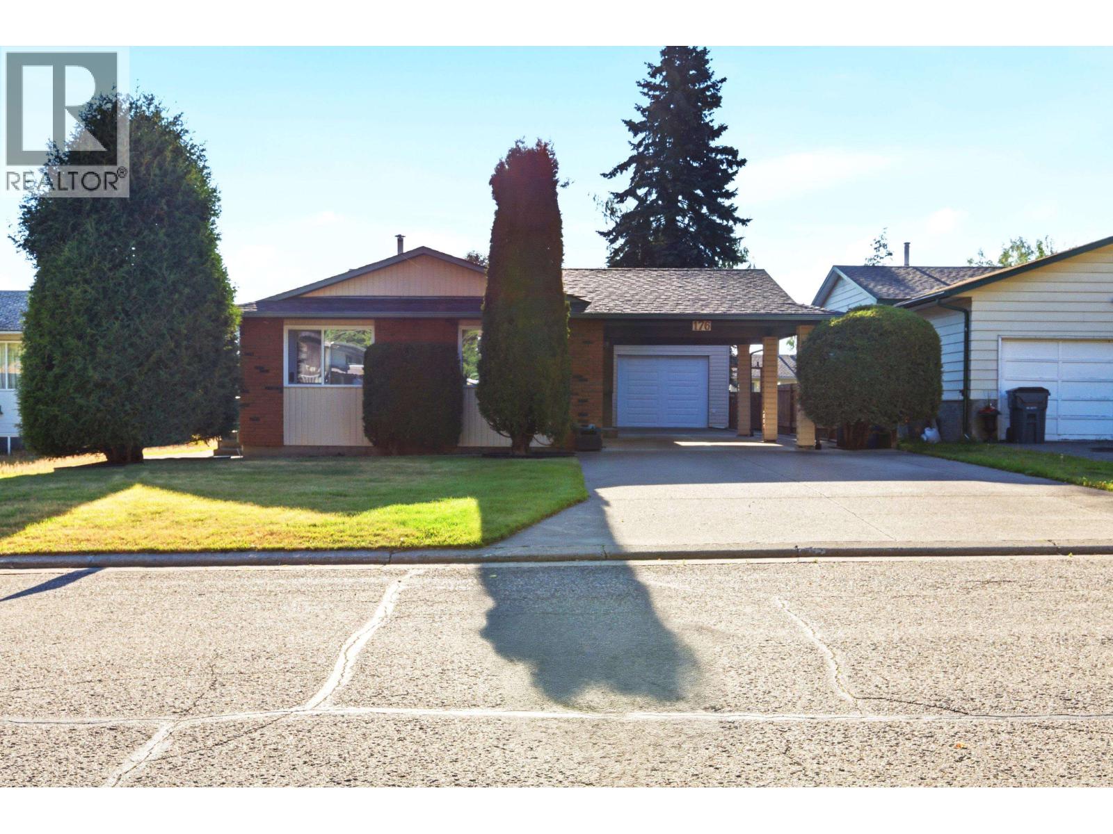 176 THACKER CRESCENT, Prince George