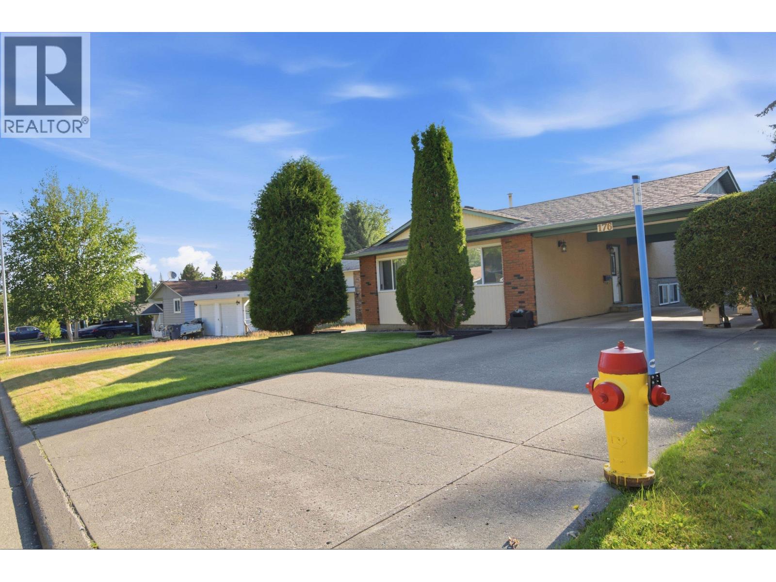 176 THACKER CRESCENT, Prince George