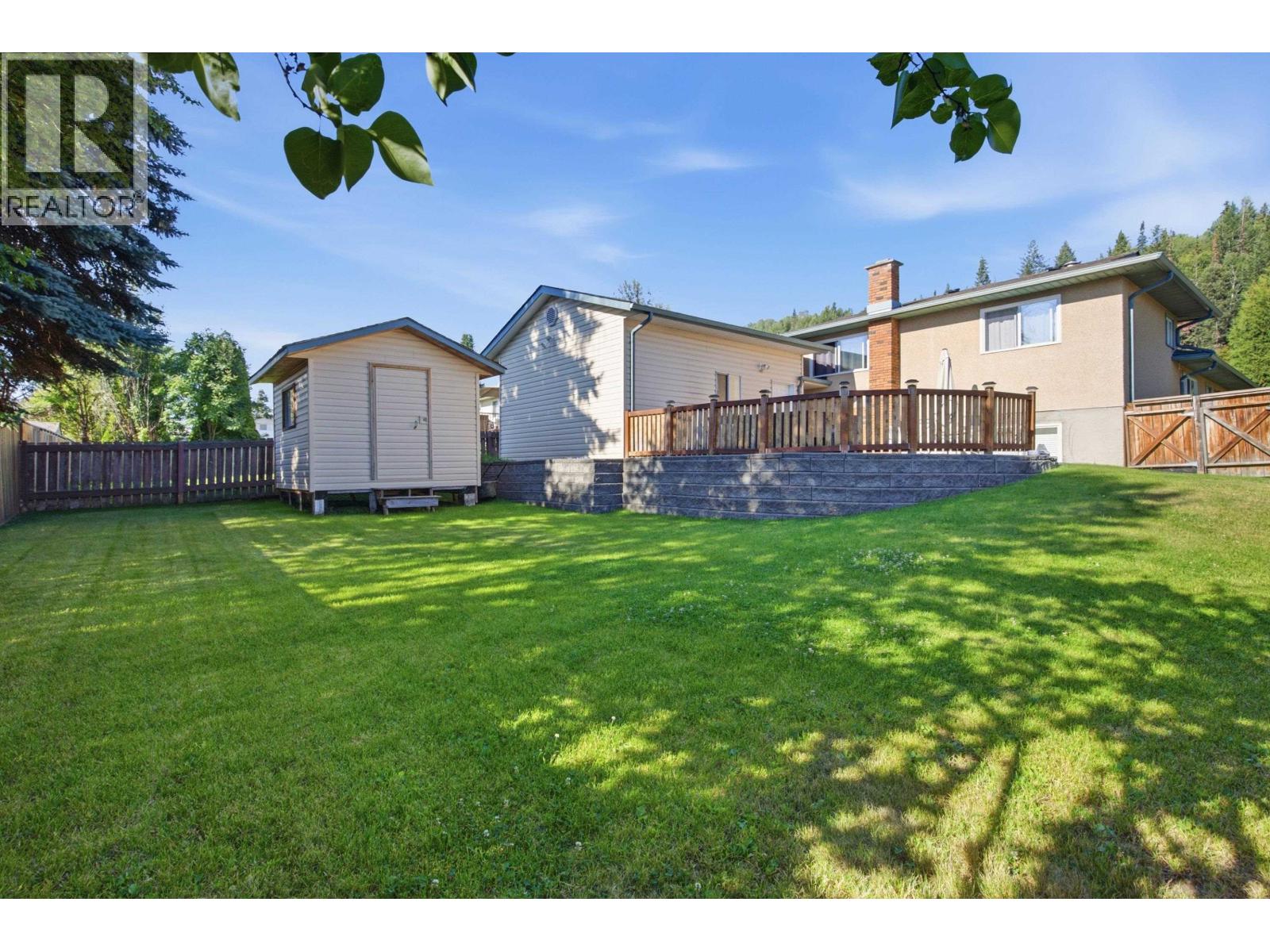 176 THACKER CRESCENT, Prince George