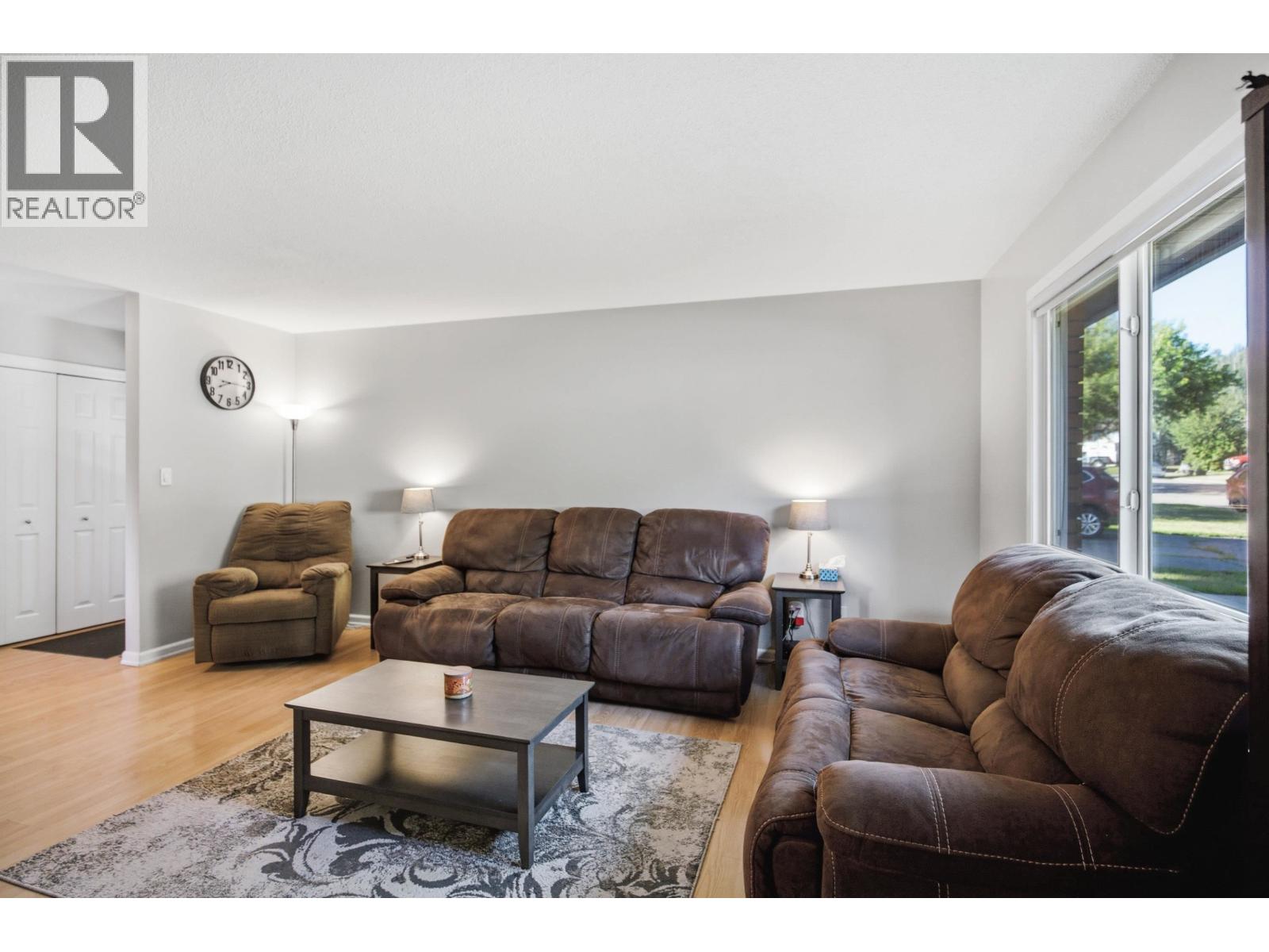 176 THACKER CRESCENT, Prince George