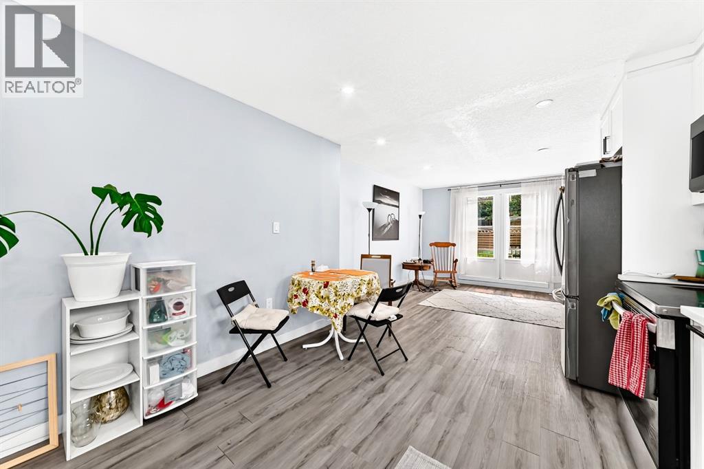 19 Berwick Crescent NW - 11