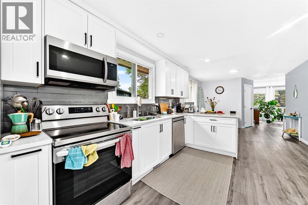 19 Berwick Crescent NW - 12