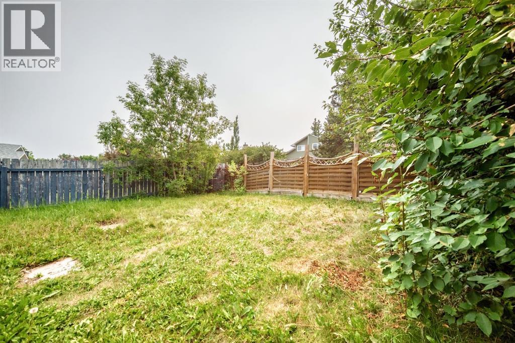 19 Berwick Crescent NW - 47