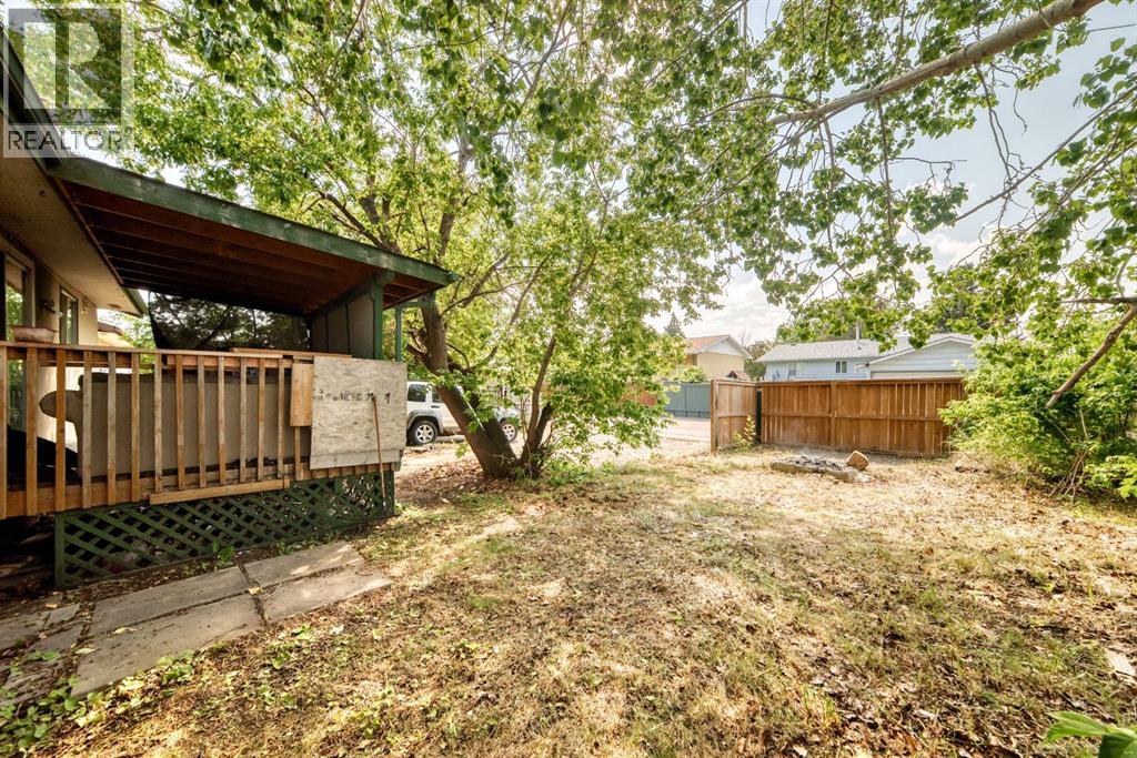 4940 Rundlewood Road NE - 29