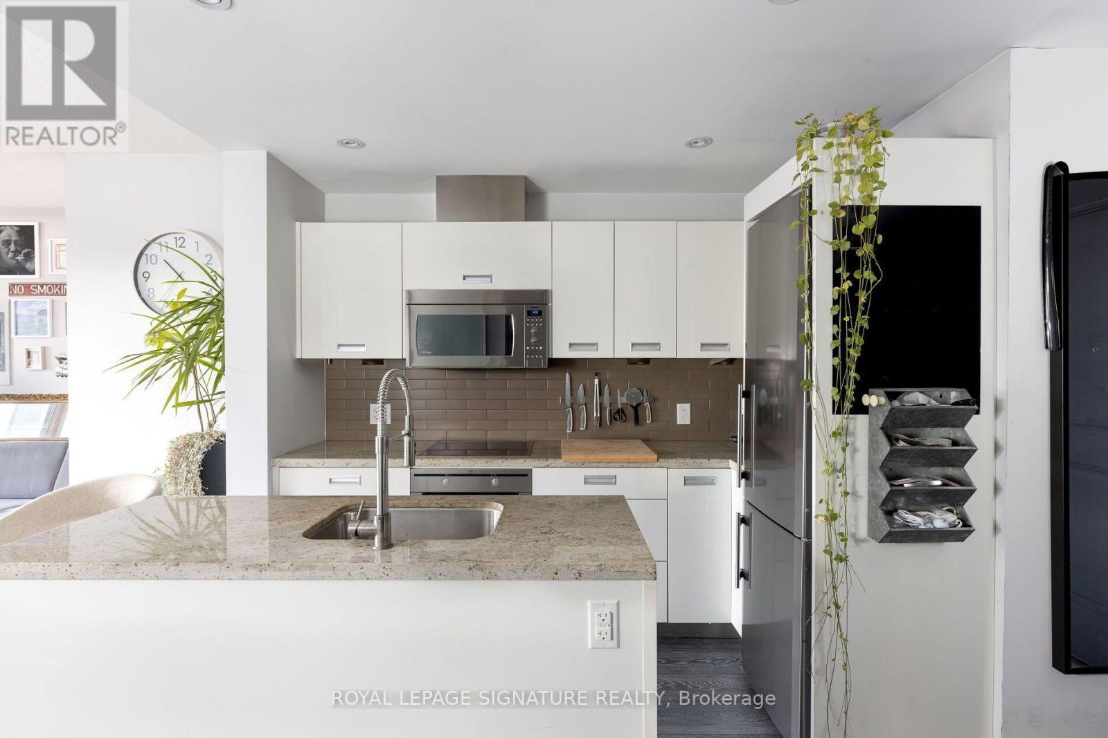 #1903 88 PARK LAWN ROAD - 5