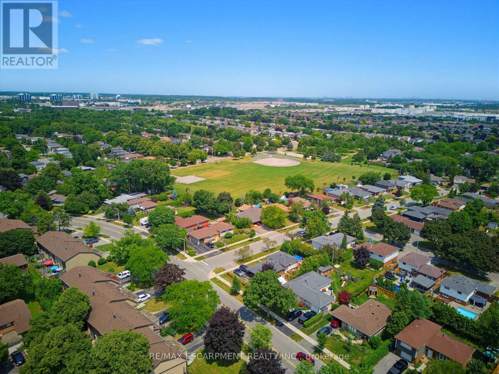 620 FORESTWOOD CRESCENT - Image 34