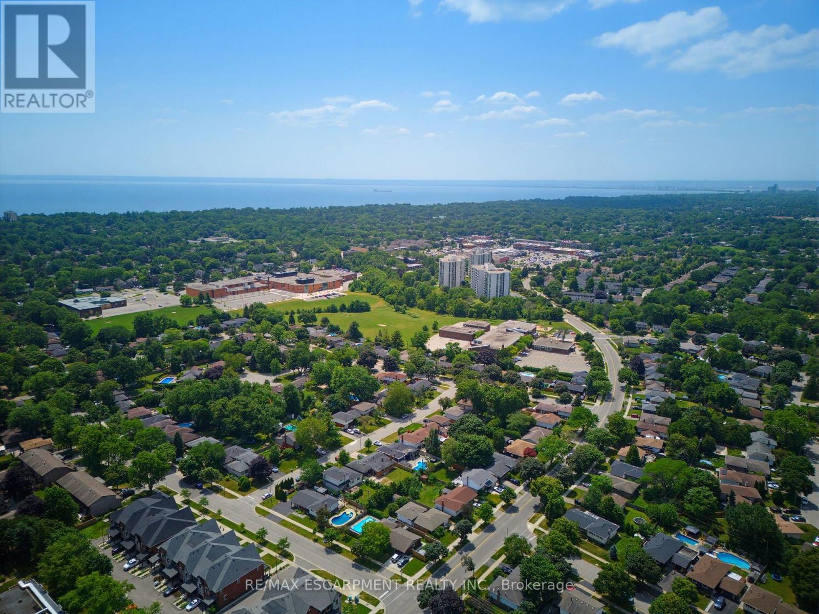 620 FORESTWOOD CRESCENT - Image 38