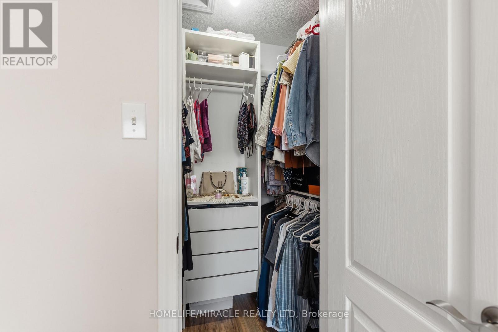 #1405 1405 MCDERMOTT WAY N - 17