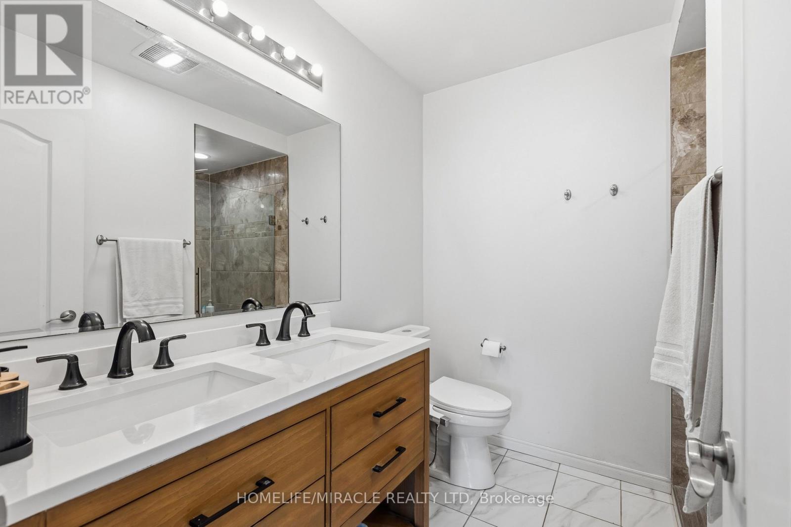 #1405 1405 MCDERMOTT WAY N - 18