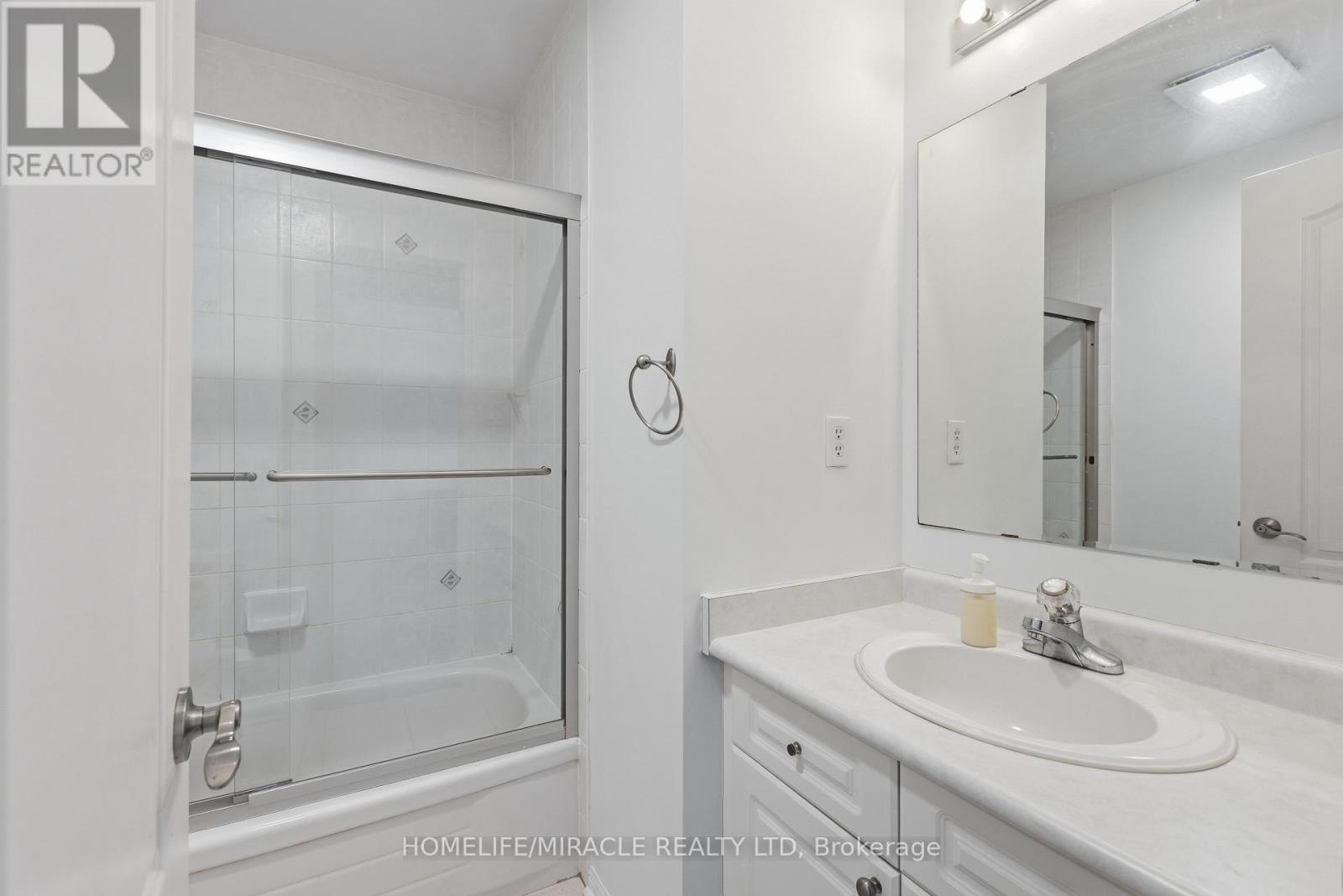 #1405 1405 MCDERMOTT WAY N - 20