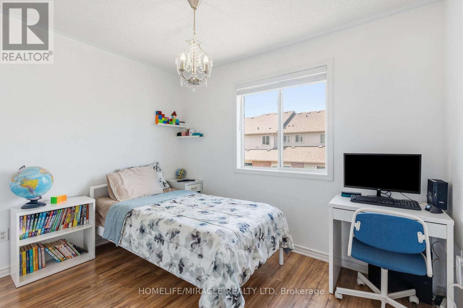 #1405 1405 MCDERMOTT WAY N - 29