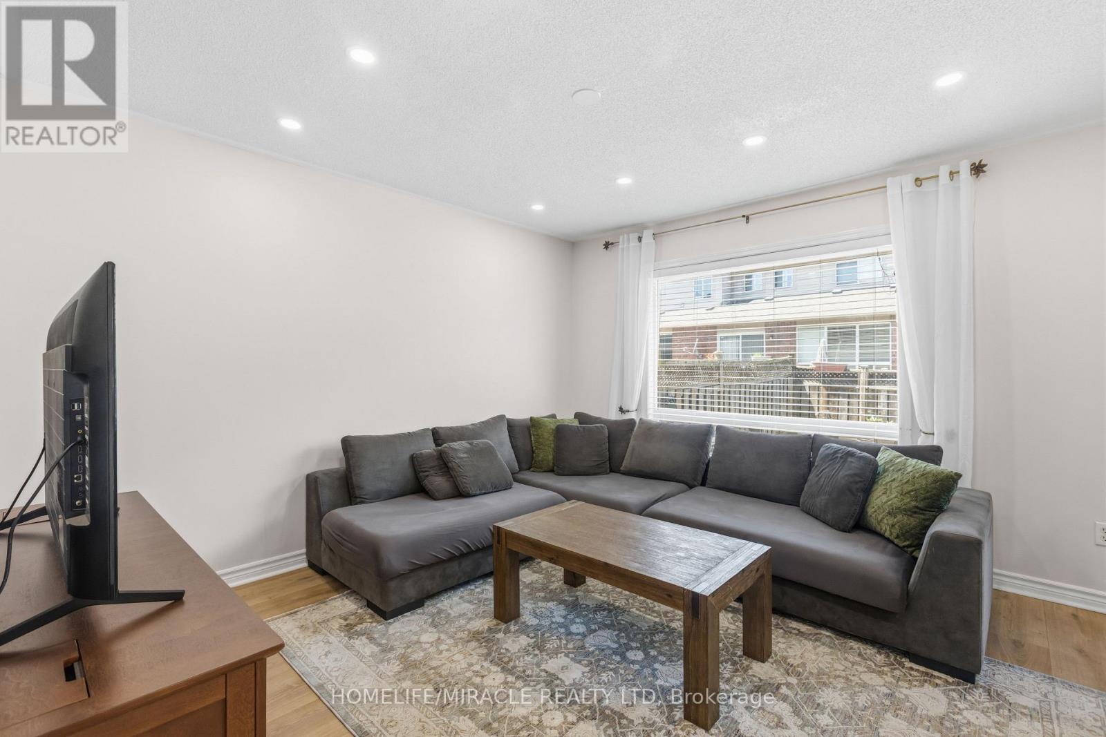 #1405 1405 MCDERMOTT WAY N - 9