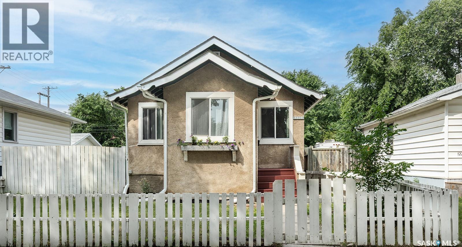 1223 C AVENUE N - 1