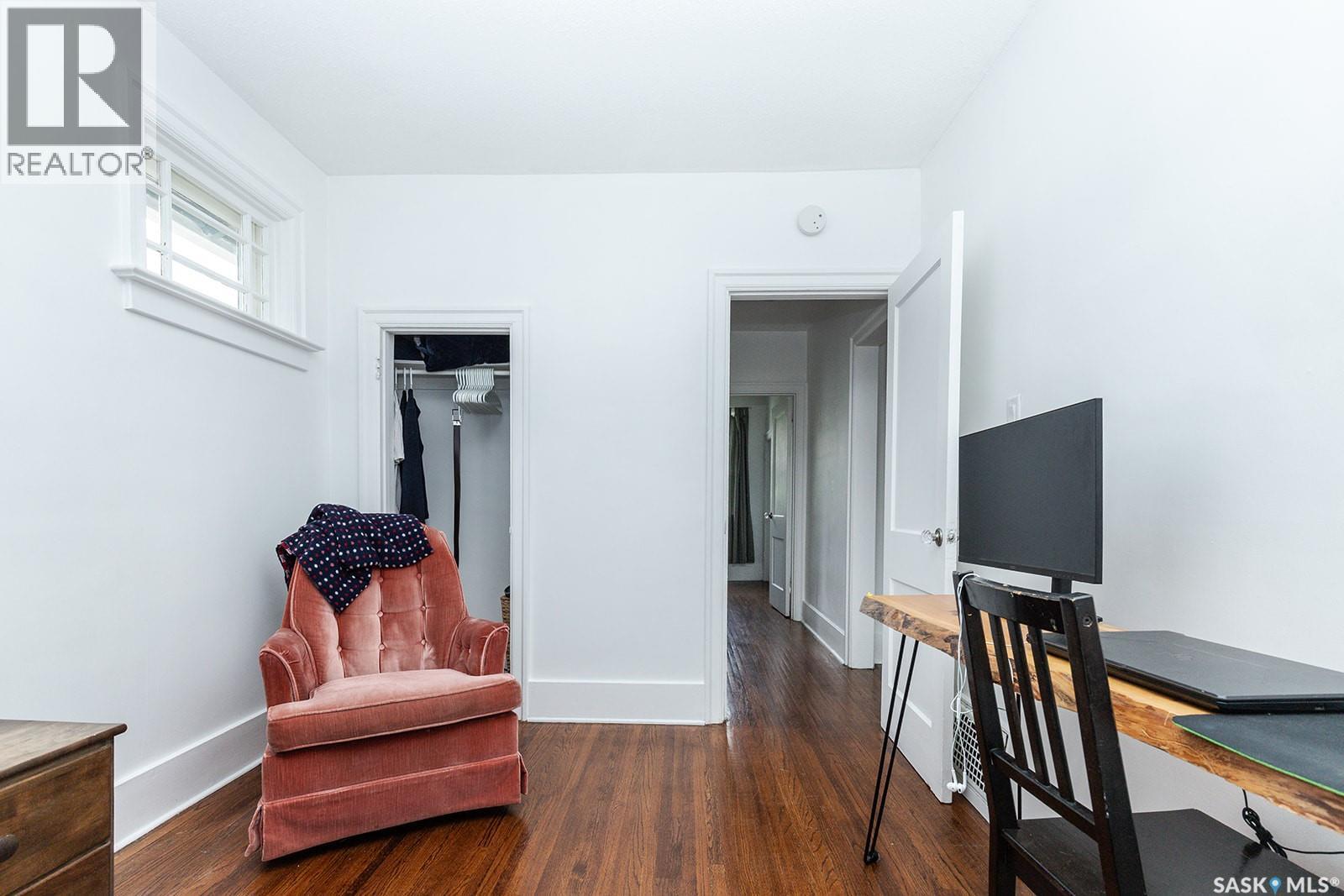 1223 C AVENUE N - 10