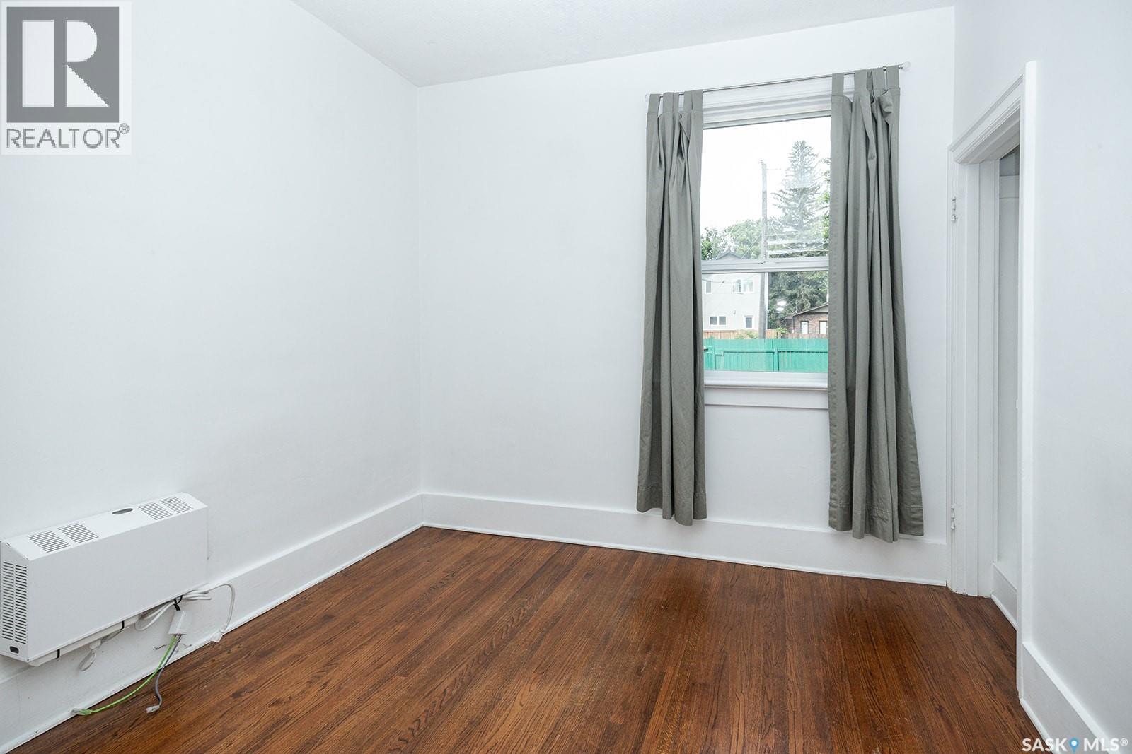 1223 C AVENUE N - 11