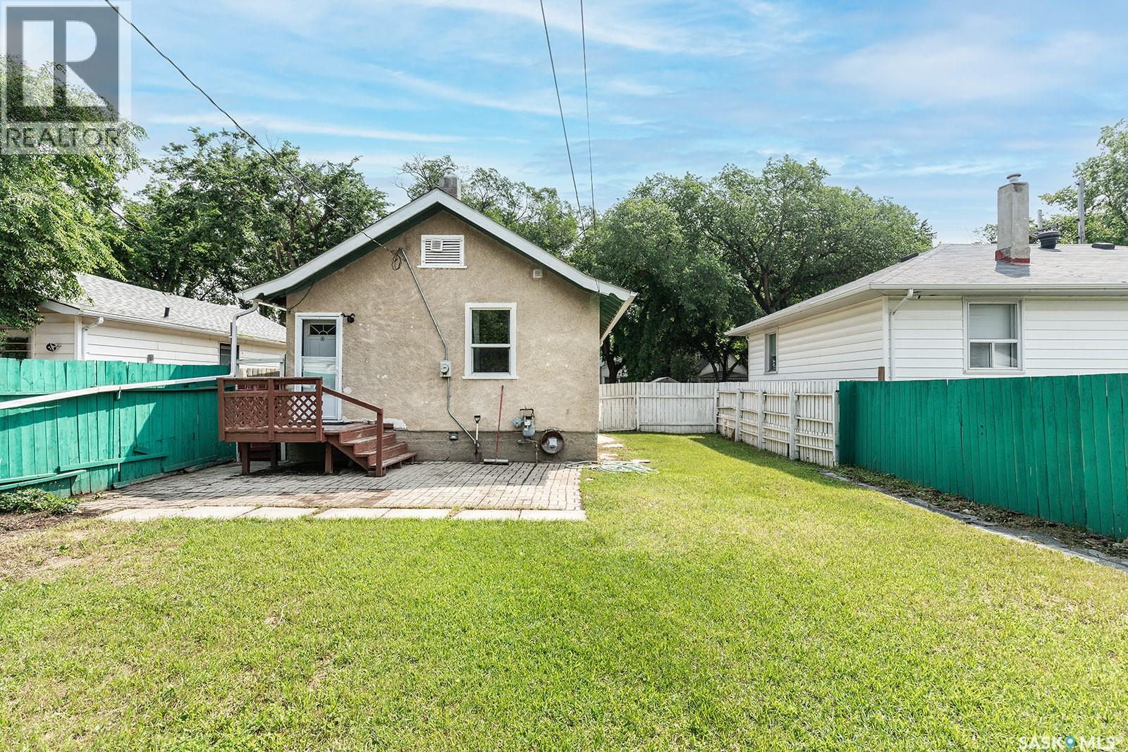 1223 C AVENUE N - 28