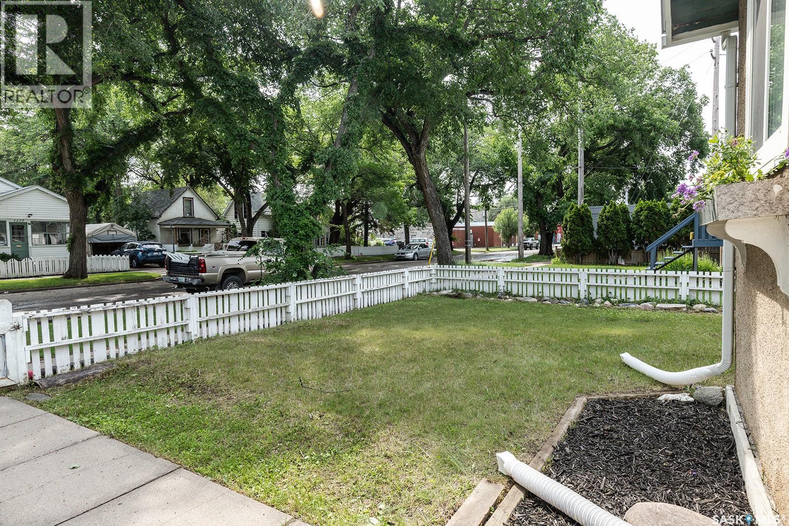 1223 C AVENUE N, Saskatoon — photo 3