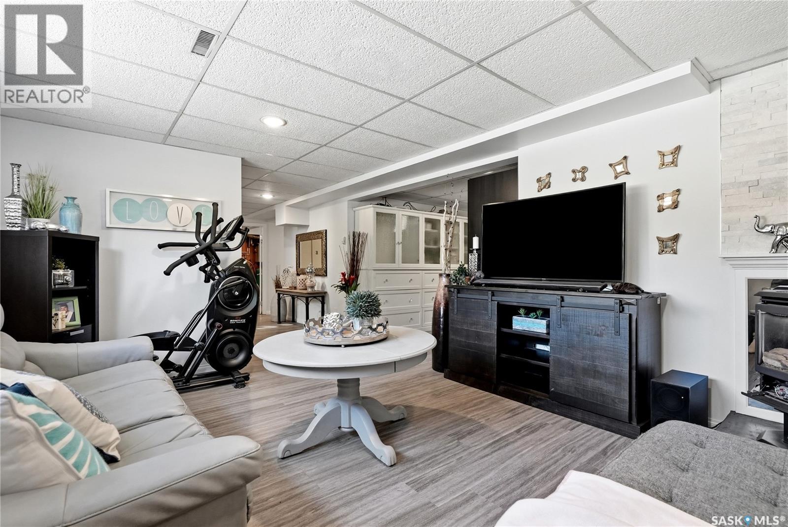 Heidel Acreage - Image 42