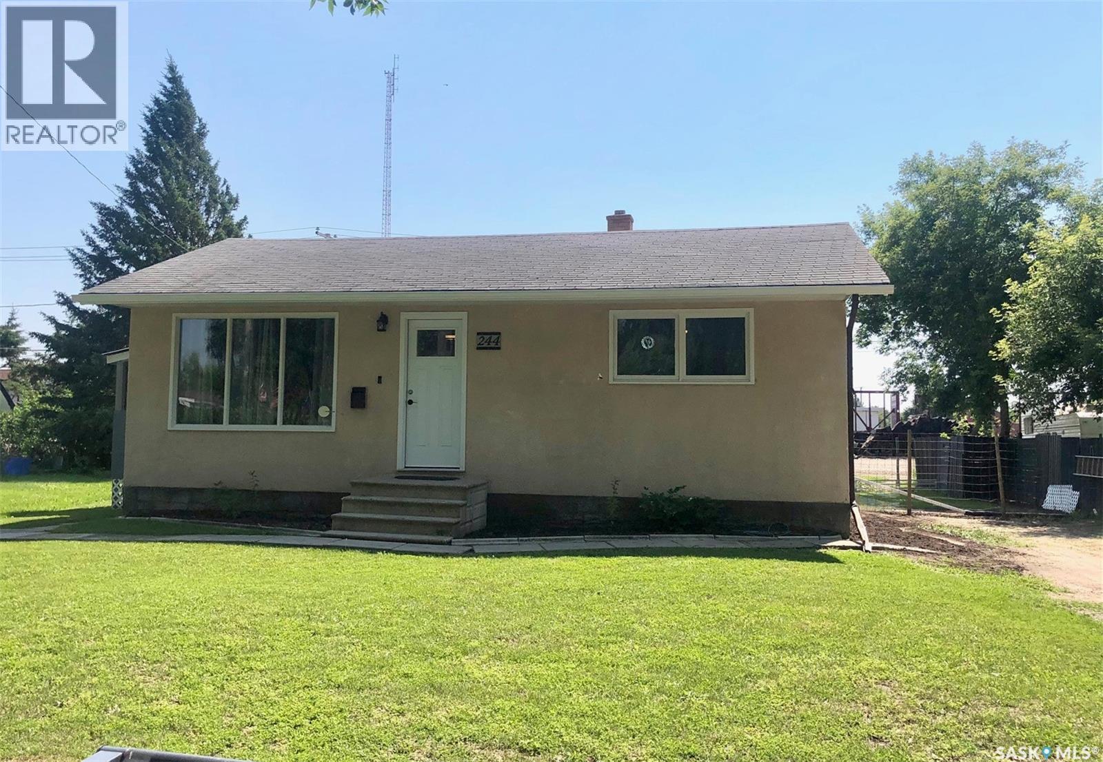 244 Northern AVENUE - 1