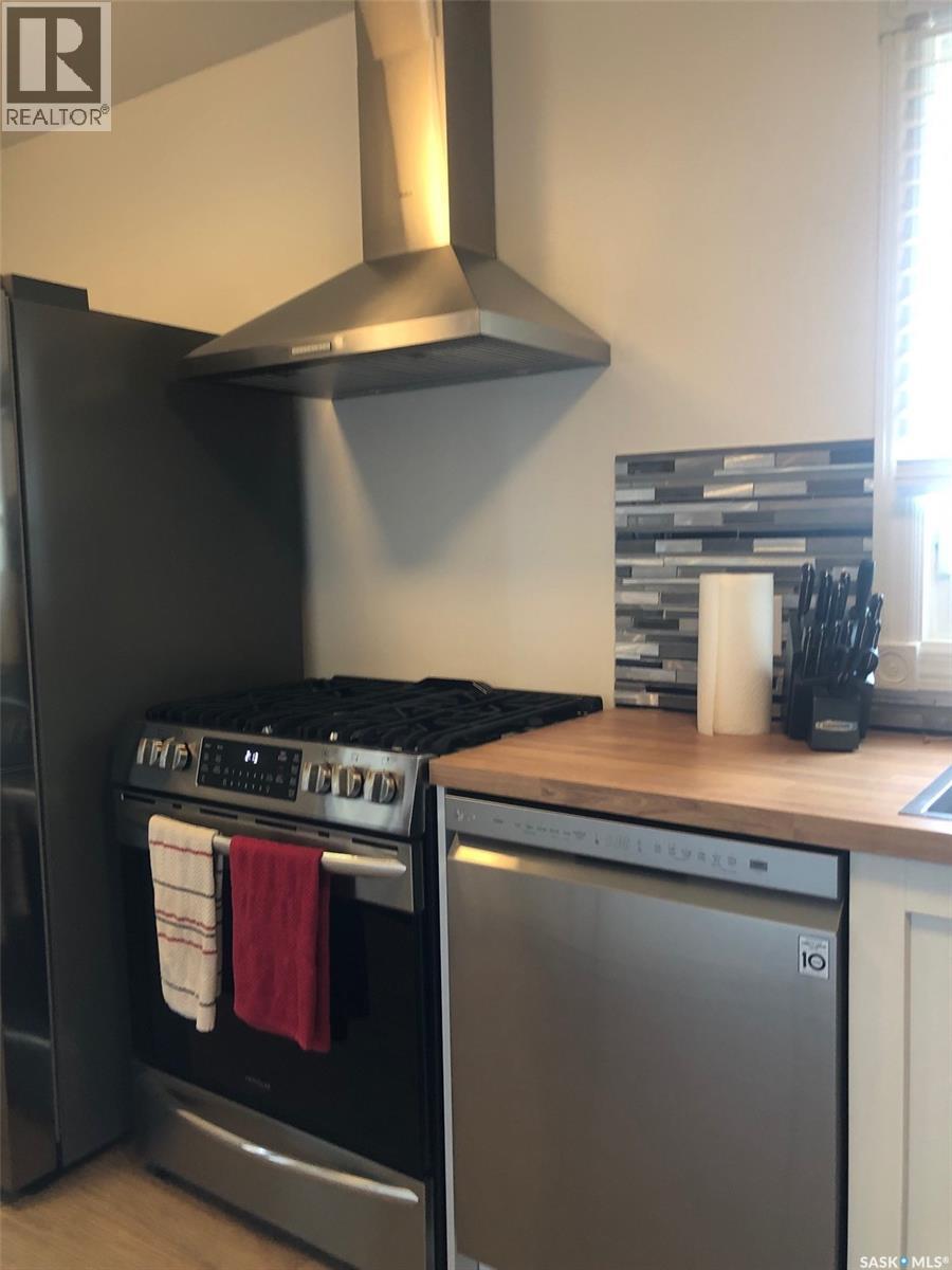 244 Northern AVENUE - 21