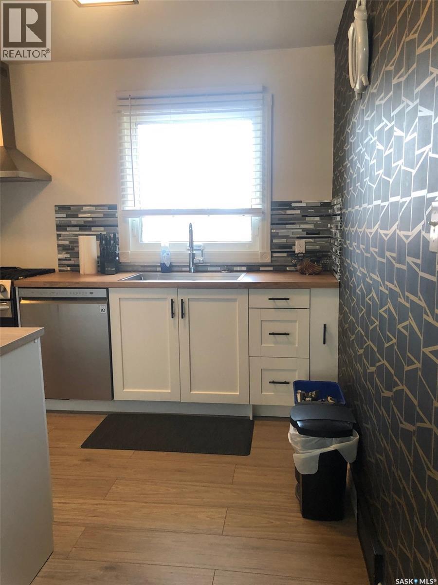 244 Northern AVENUE - 27