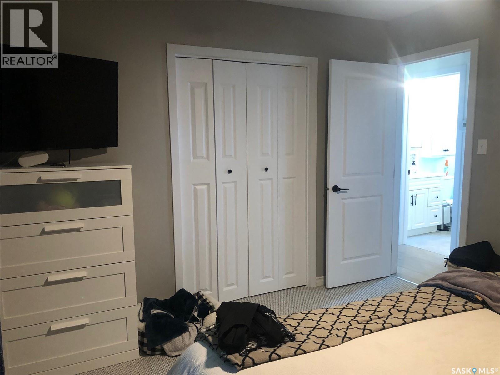 244 Northern AVENUE - 38