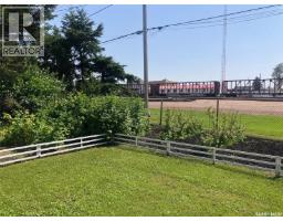 244 Northern Avenue, Canora, SK S0A0L0 Photo 10