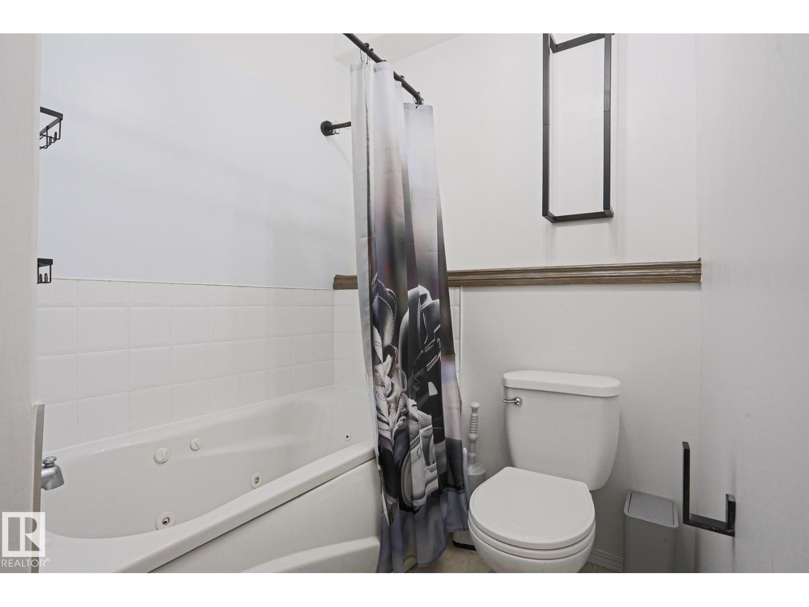 #61 52318 RGE ROAD 25 - 42