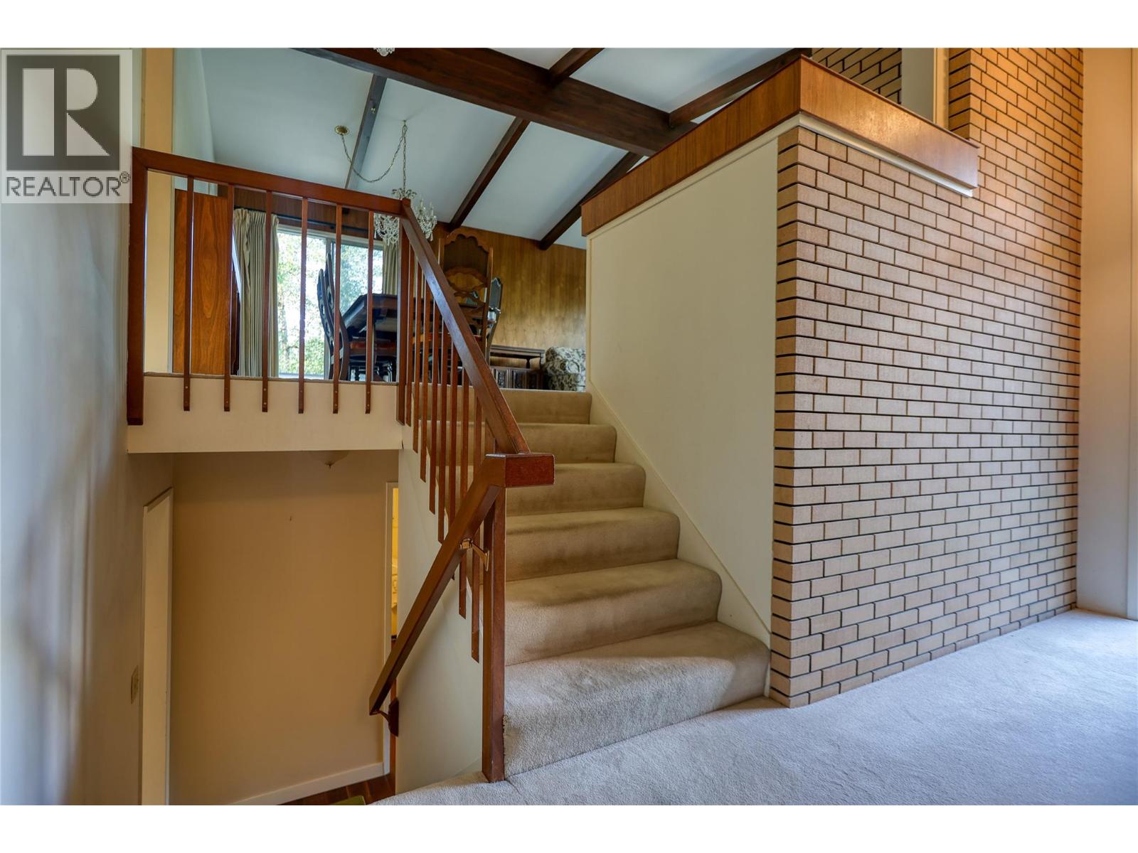 3110 1st Avenue - 10
