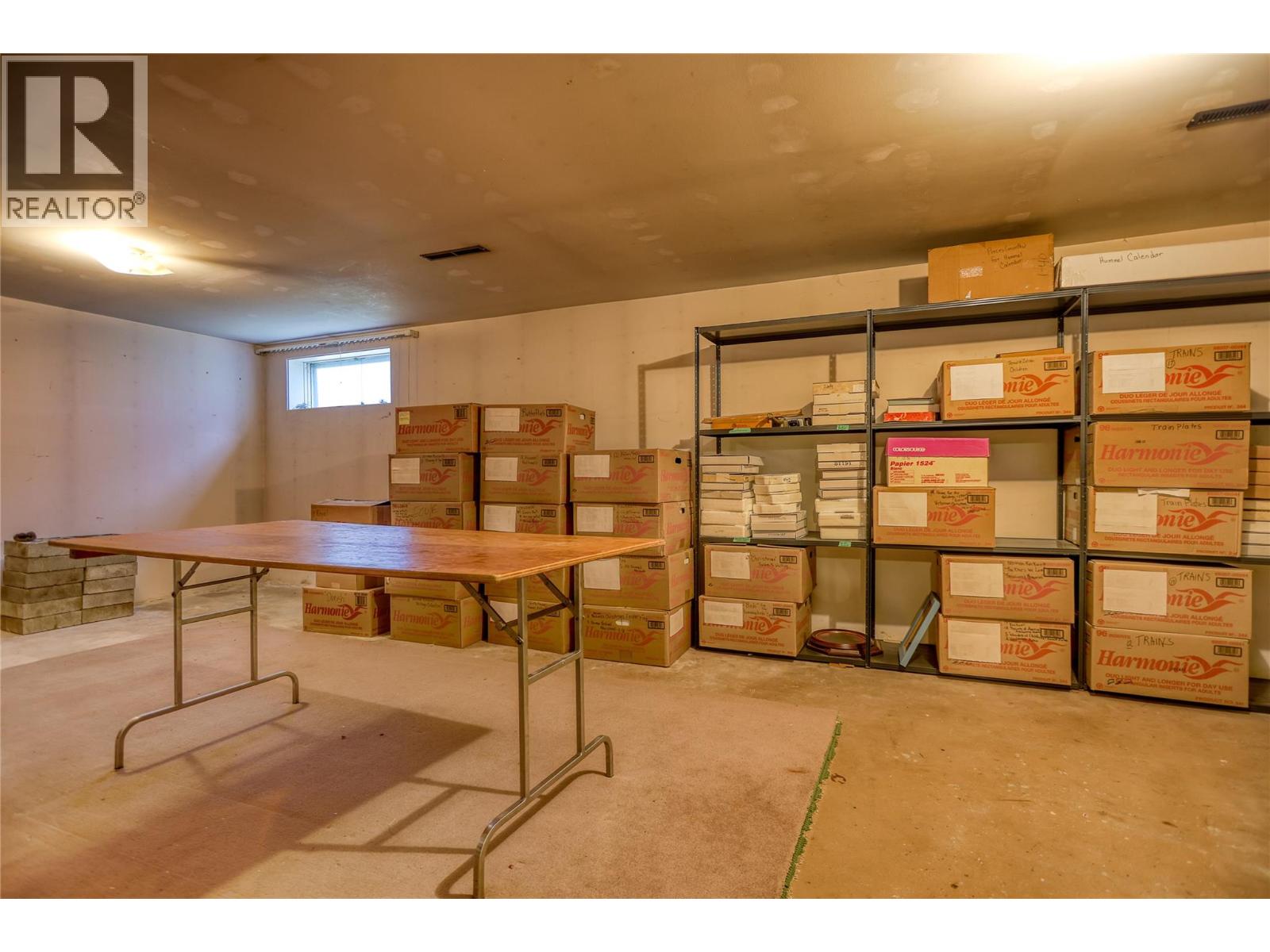 3110 1st Avenue - 17