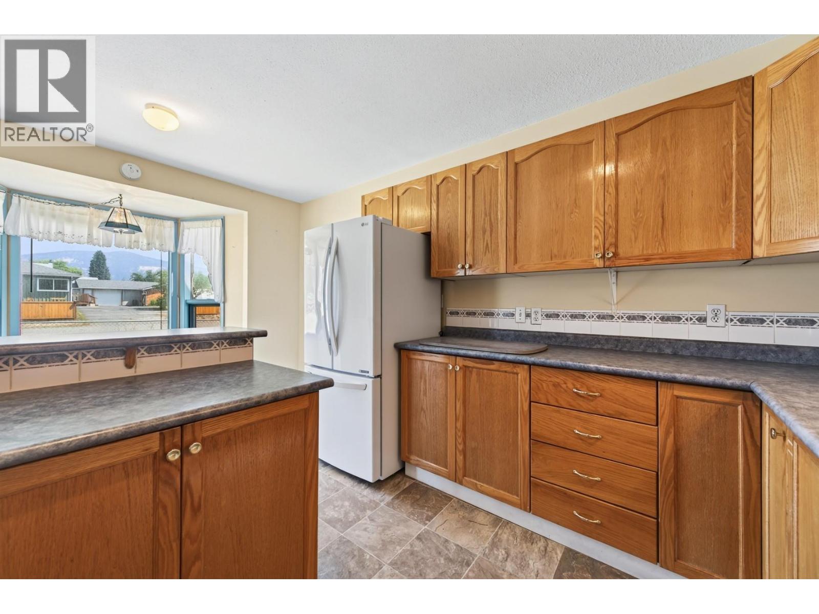 448 Woodward Avenue - 10