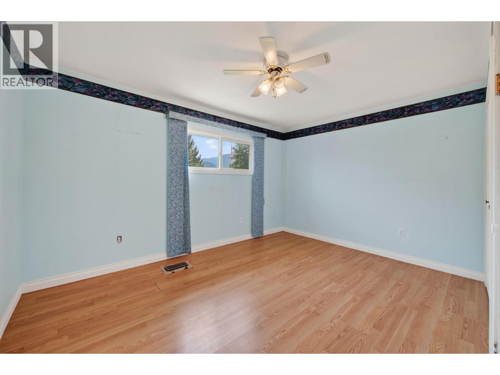 448 Woodward Avenue - 17