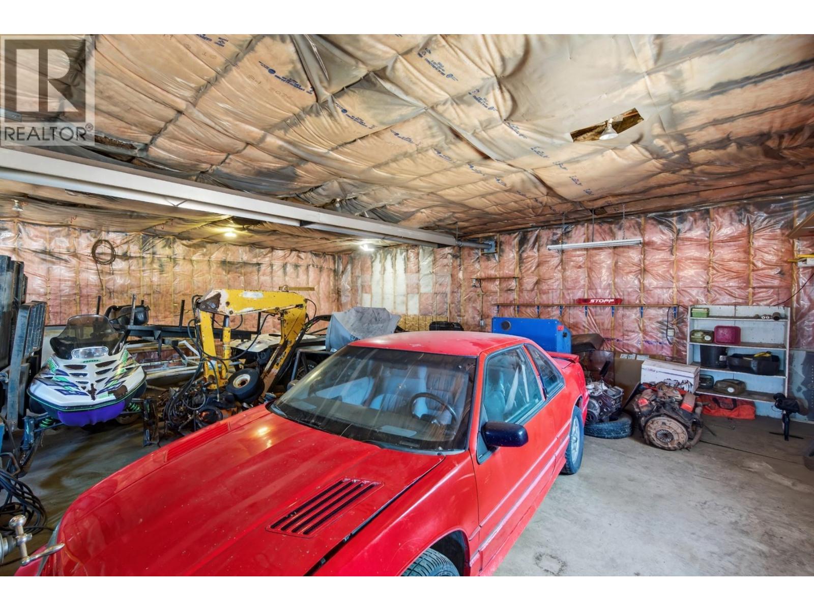 448 Woodward Avenue - 31