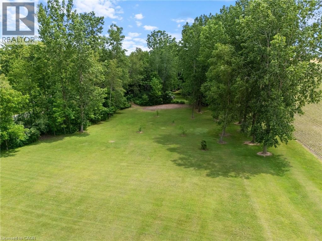 204642 NINTH Road - 41